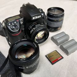 Nikon D700 w/3 Lenses