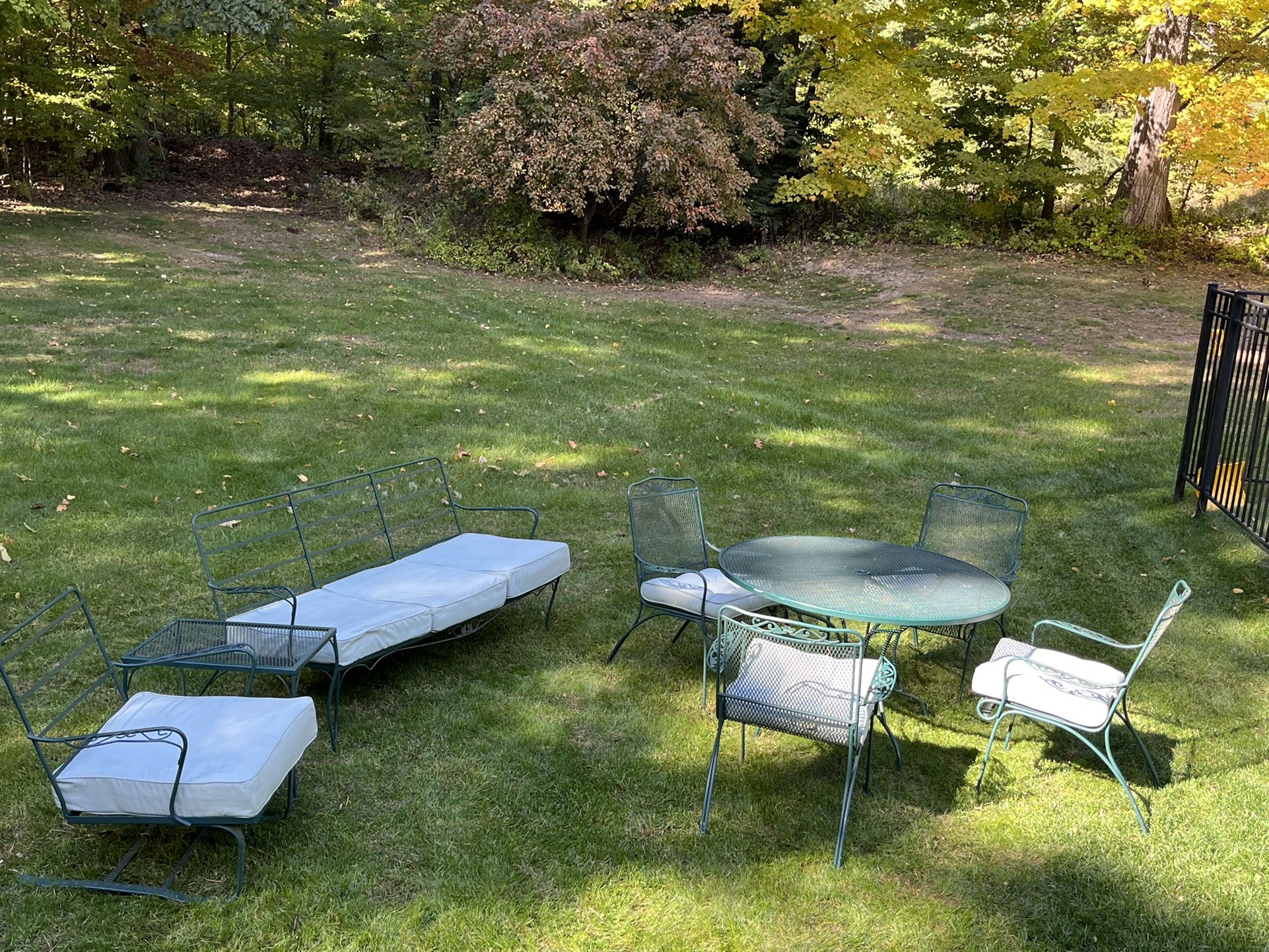 Patio Furniture Set Vintage