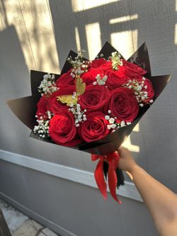 FLOWERS RAMOS BOUQUETS