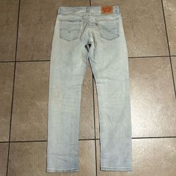 Levi’s Slim Fit Jeans