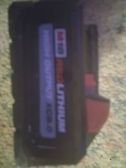 Milwaukee  M18 red lithium