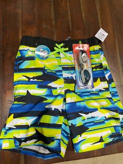 Boys swim trunks new 14/16