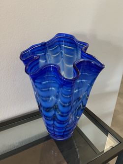 Glass vase