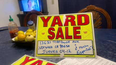 Yard. Sale .   04.  De. Disiembre Y Viernes 5 De Disiembre Muchas Cosas Especial
