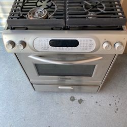 Kitchen Aid Gas Stove And Oven 