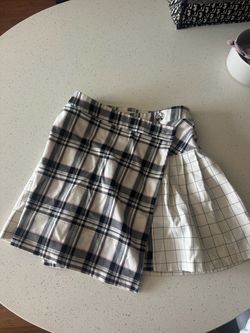 Plaid Mini Skirt with Pleats