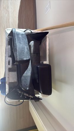 Rear view mirrors for Chevy trucks