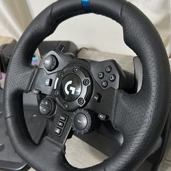 Logitech g29 Steering Wheel with Pedals