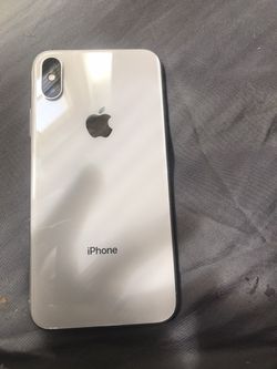 LOCKED IPHONE XS IN NEW CONDITION