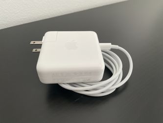 Apple MacBook Charger 61w