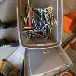 Plastic Bin And Hangers