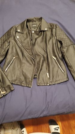 Black leather jacket (Large)