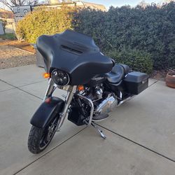 2020 Harley Davidson Street Glide