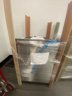 Frigidaire FDSH4501AS Dishwasher