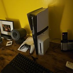 PS5 PRO BUNDLE - READ DESCRIPTION 