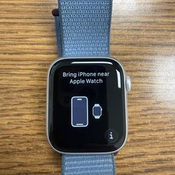 Apple Watch 9 45mm Never Use 