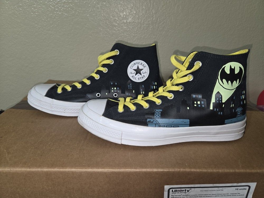 Batman Edition Converse