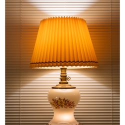 Vintage Hand Painted Lamp (large)