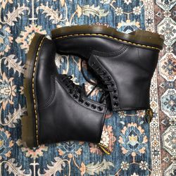 Doc Martens 1460 Black Leather Boots