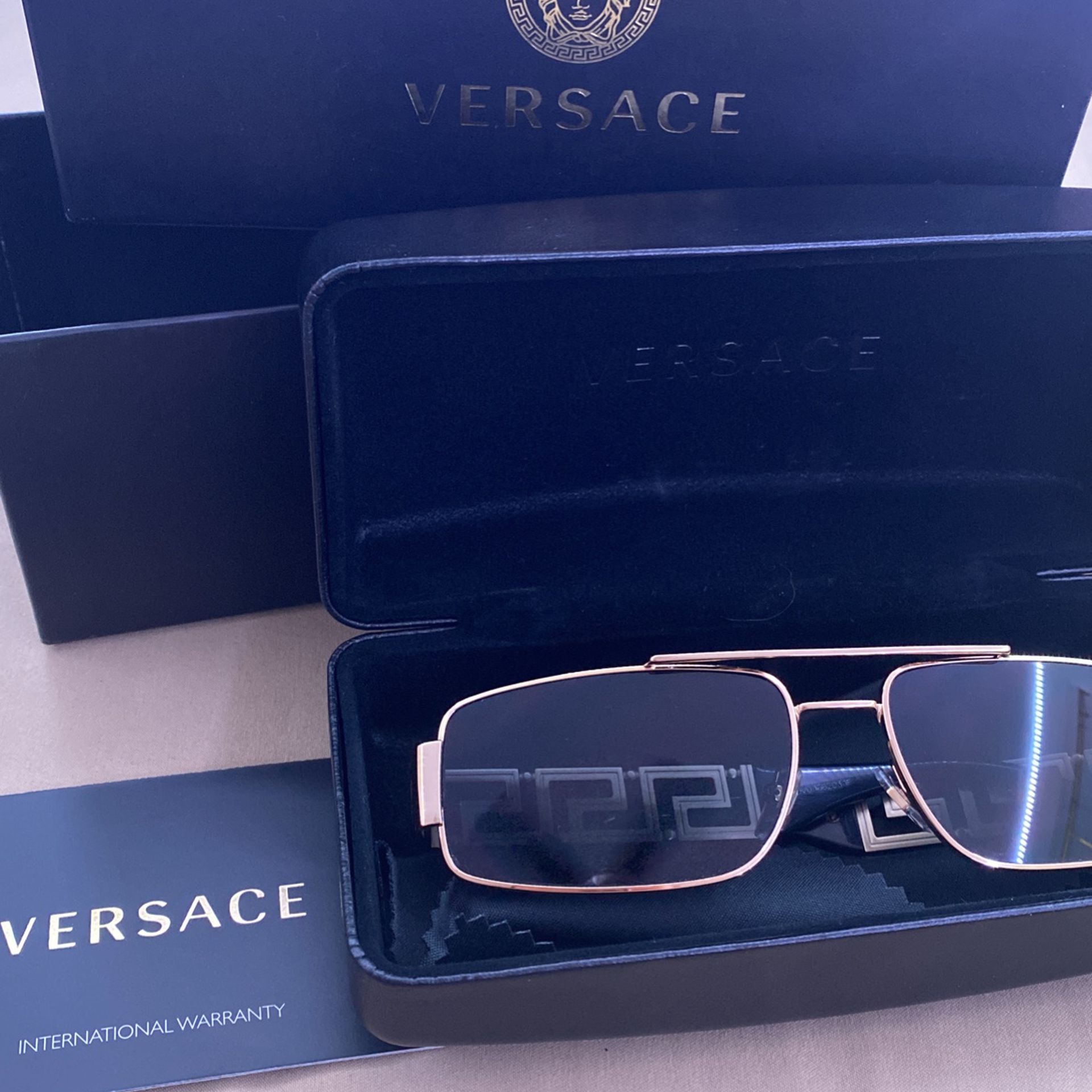 Versace Men’s Sunglasses for Sale in Buena Park, CA - OfferUp