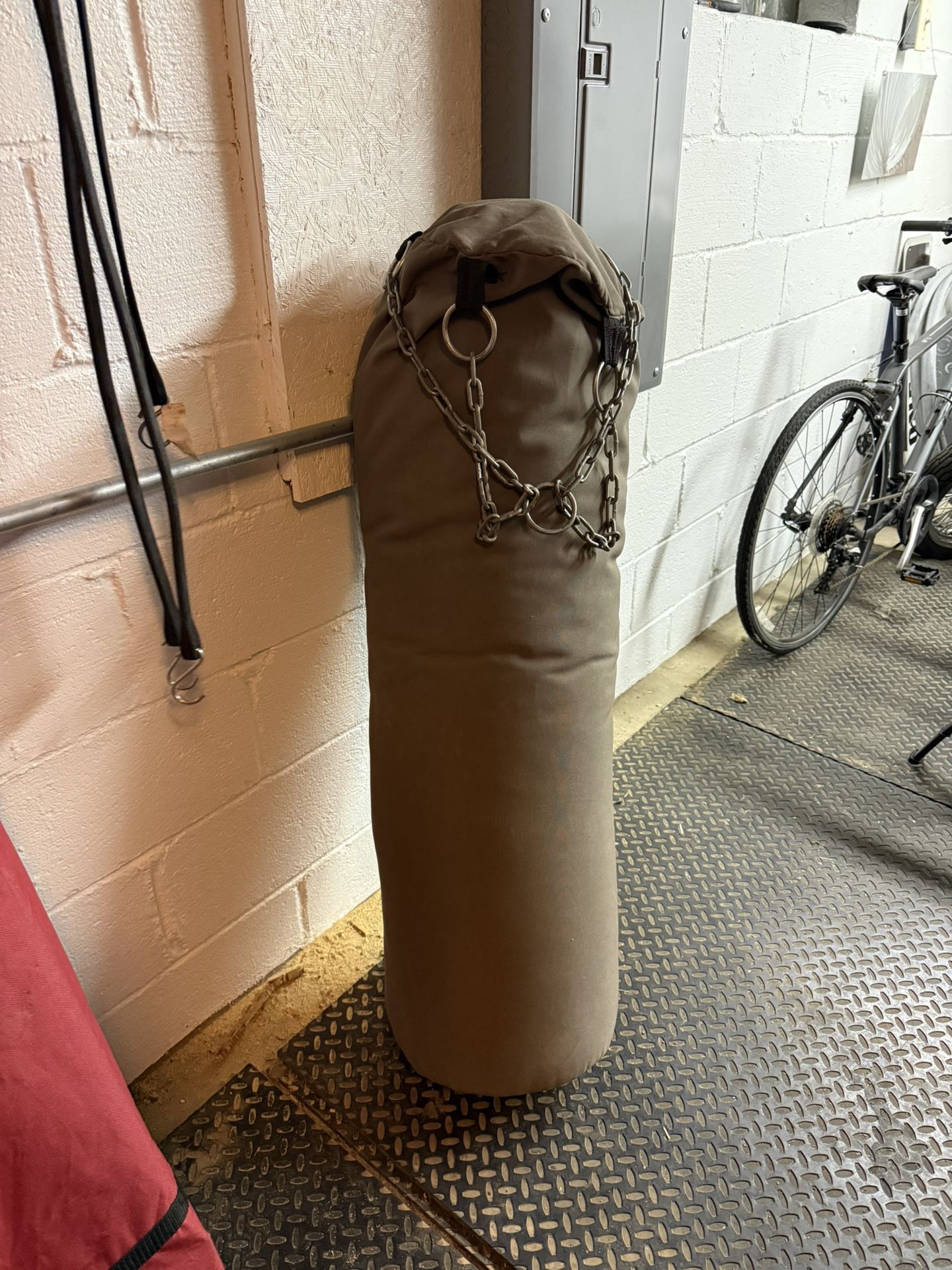 Heavy Bag 100lbs