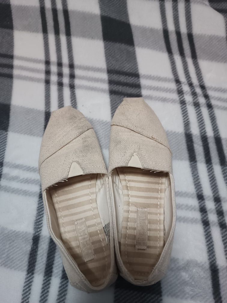 Women's Flats Size 7