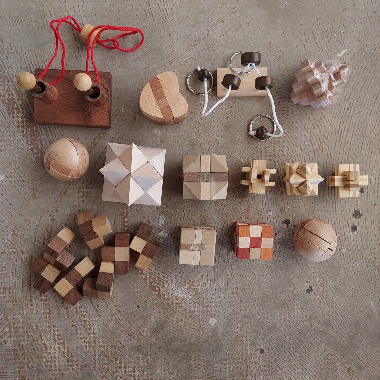 Wooden Brainteasers Puzzles