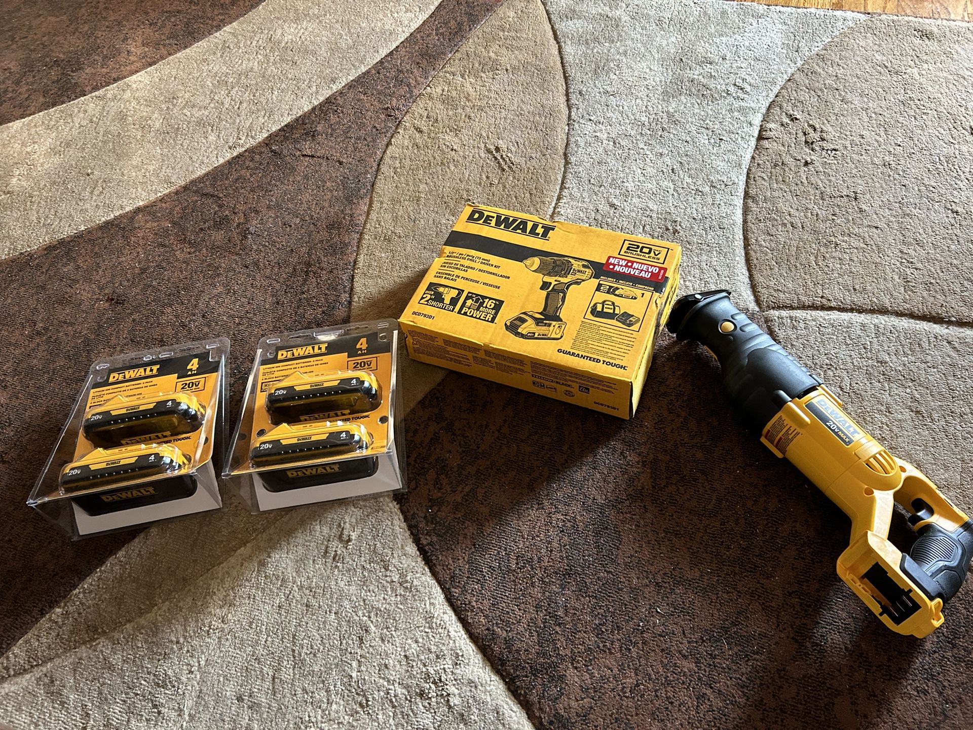 New Dewalt 20volt Tools And Batteries Package Deal Saws All Drill Kit And 4  4amp Batteries 