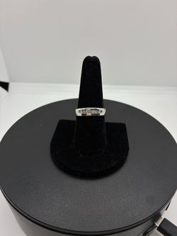 BRAND NEW 14KW .25CTW Men’s Wedding Band