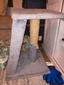 Cat scratcher/tower