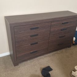 Dresser 6 Drawers -Part Of A Bigger Set 