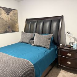 Queen Size Bed Room Set 