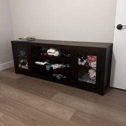 Media Console And Coffee Table 