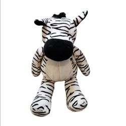 2015 Manhattan Toy Company Huggable Zoe Zebra Plush Toy