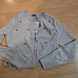 New With TAGS cardigan Size Small. 