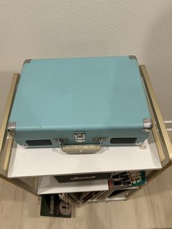 Victoria Record Player