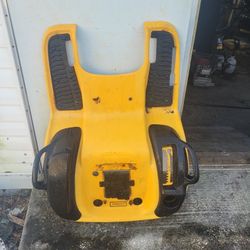 ((READ AD))((fender/body LTX1040 Cubcadet)) Riding Mower 