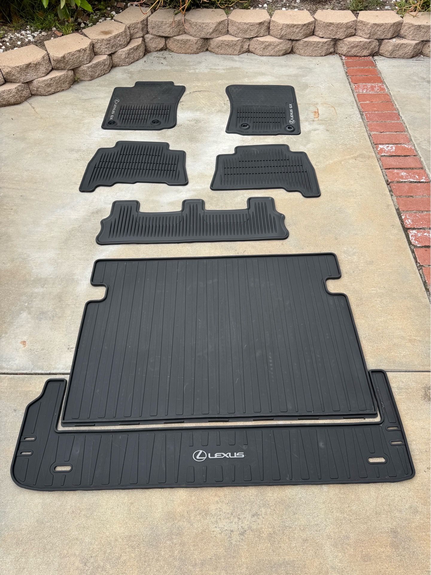 2014-2023 Lexus GX460 Complete All Weather Black Floormats