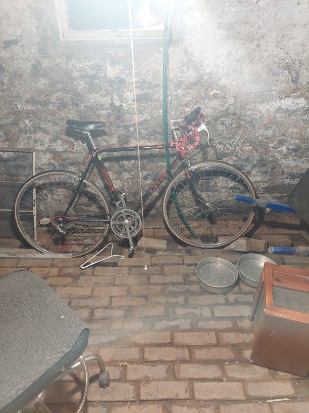 Lotus Racing Bike In Very Food Codition