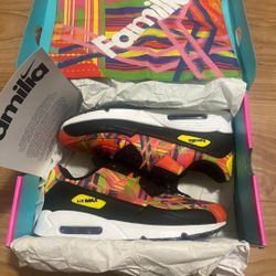 Air Max 90 "Familia"