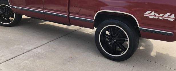 Rims and tires 22”