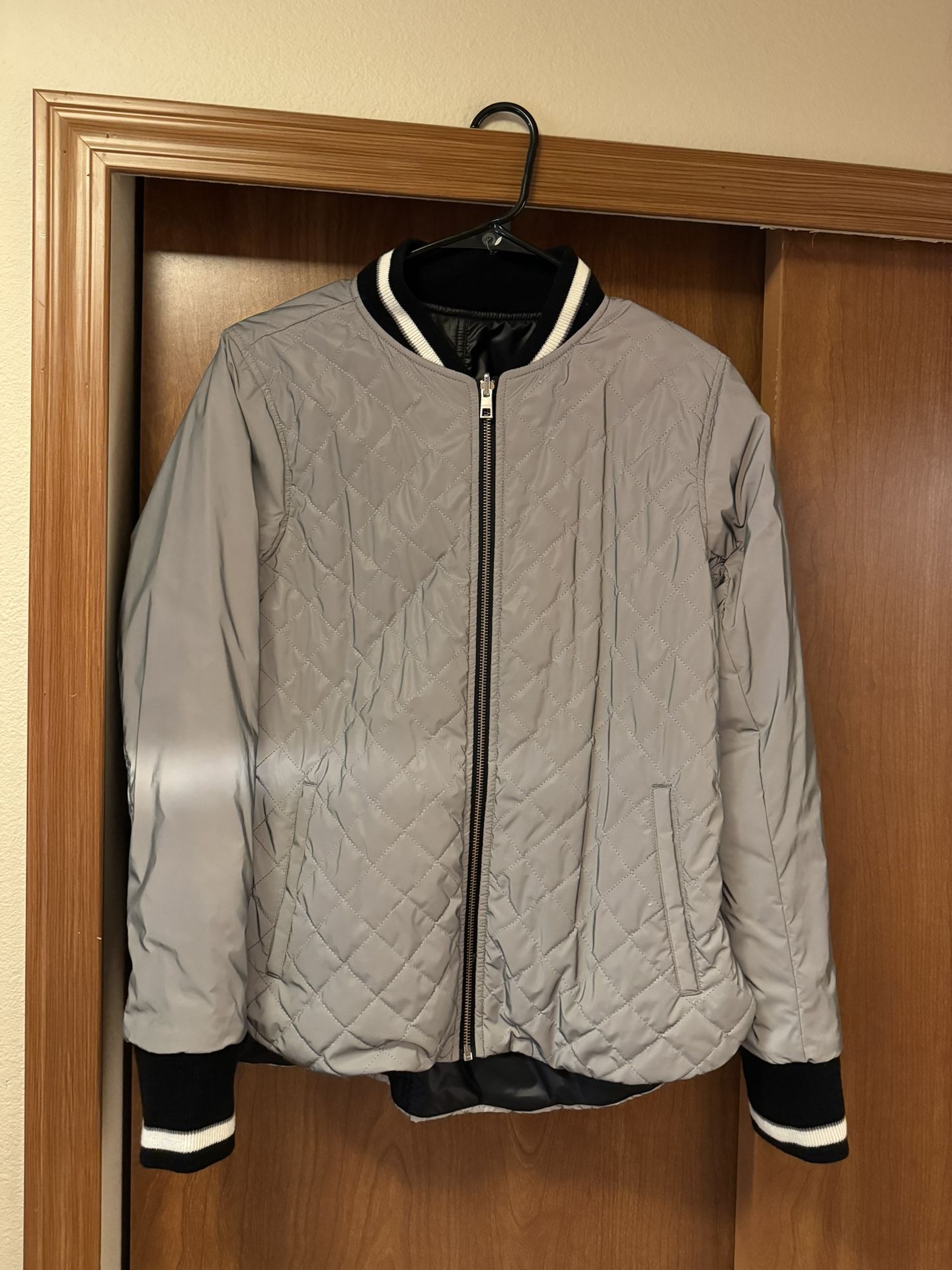 Athleta - Reversible Puffer Jacket