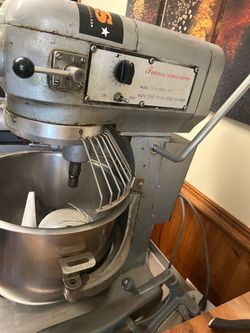 American Standard mixer with table