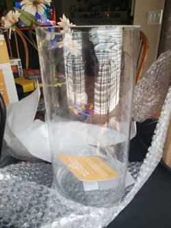 Glass tumbler vase-new!