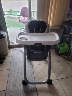 Like new Graco high chair