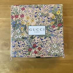 Women’s Fragrance Set & Coat Sz M New