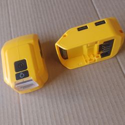 2 Flashlight works with DeWalt 20 volt