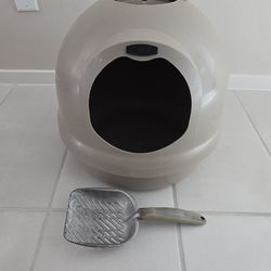 Cat Litter Box With Tool