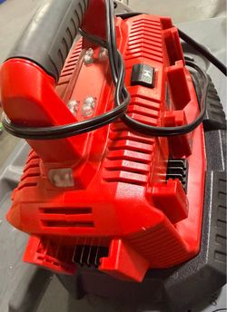 M18 18-Volt Lithium-Ion 6-Port Sequential Battery Charger
