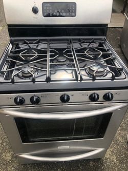 Kenmore Stainless Steel Gas Stove 